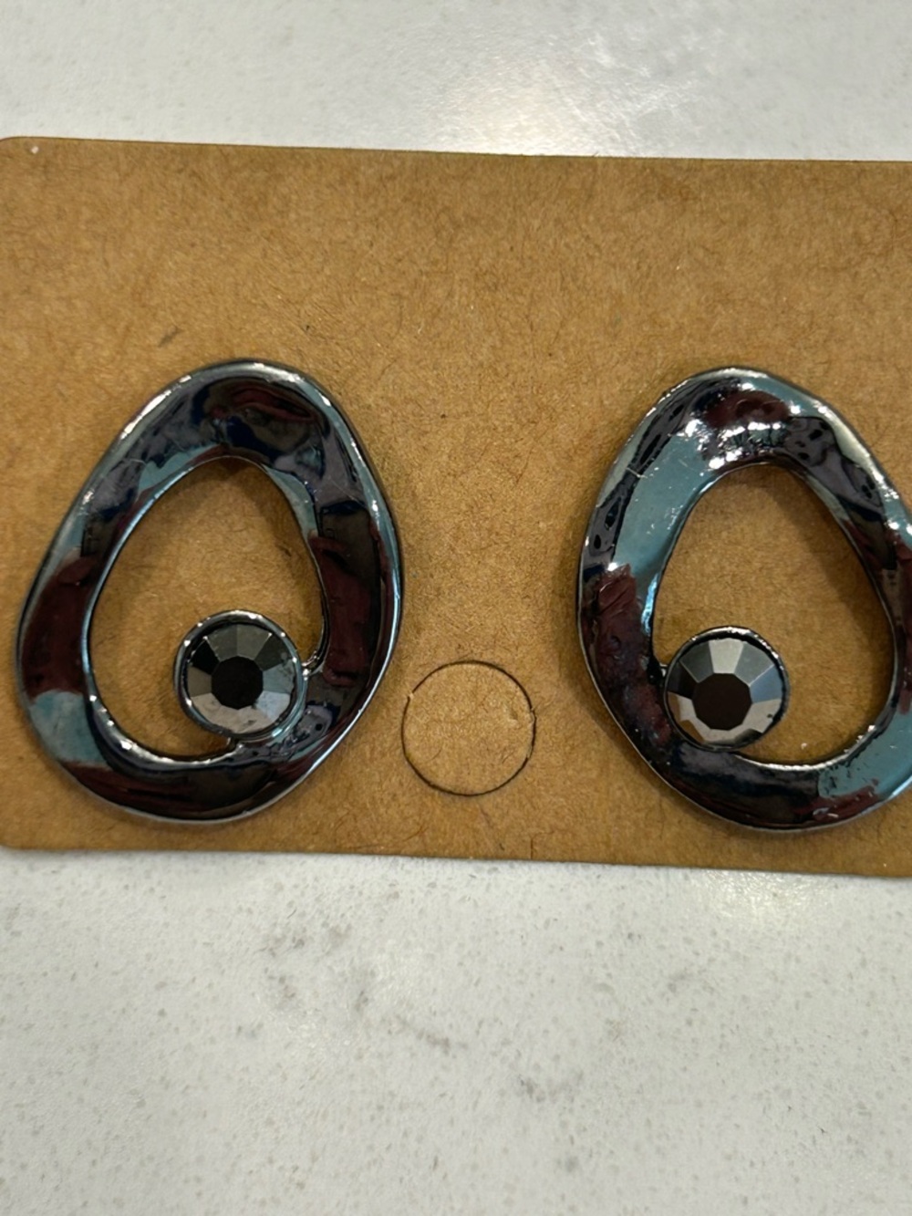 Abstract Open Circle Stud Earrings in Gunmetal
